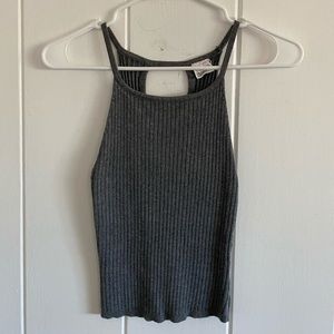 gray basic tank